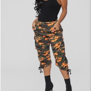 NEVER WORN Resale: Fiorella Cargo Shorts